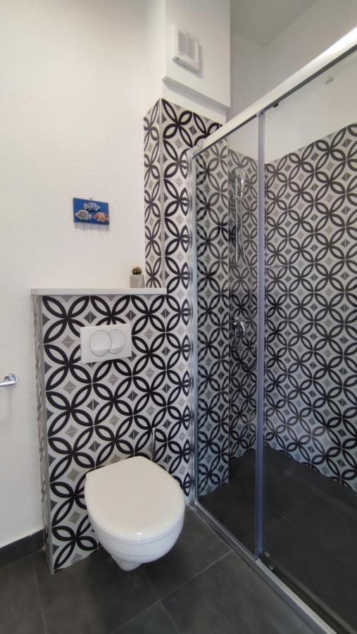 Apartmani Bodo Дрвеник Екстериор снимка