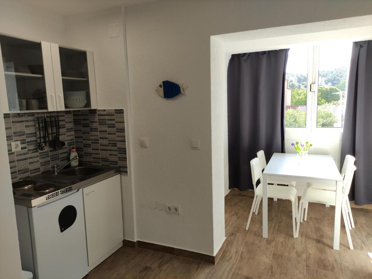 Apartmani Bodo Дрвеник Екстериор снимка